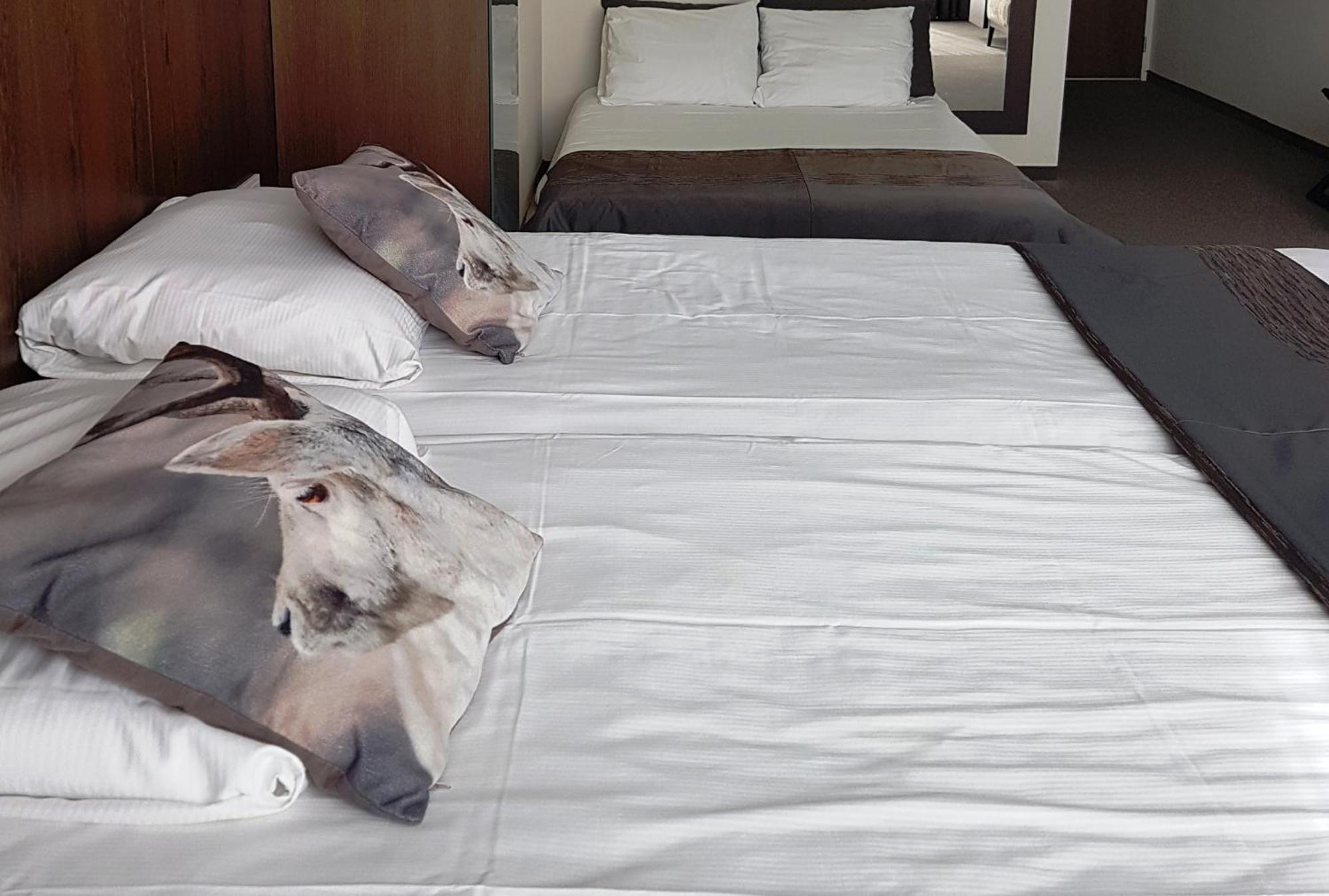 Golden Tulip West Ende Hotel Helmond Quarto foto